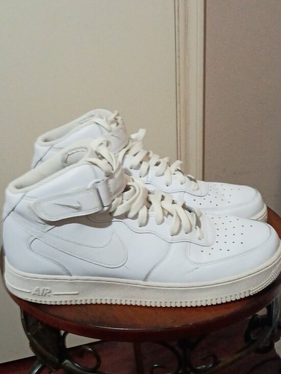 Nike Air Force 1 \'07 Mid Shoes Mens Size 11.5 White Mid Top Sneakers CW2289-111